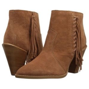 Coach Westyn Saddle Suede Fringe Western Boho short booties 8.5